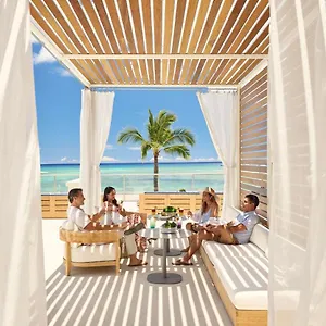 Outrigger Reef Waikiki Курортный комплекс Гонолулу